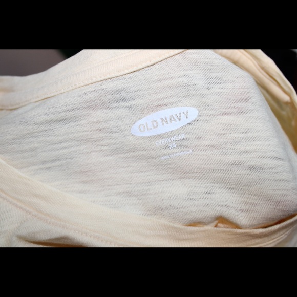 💚3/20$5/25💚OLD NAVY GOOD NATURED YELLOW TEE NWT - Picture 12 of 16